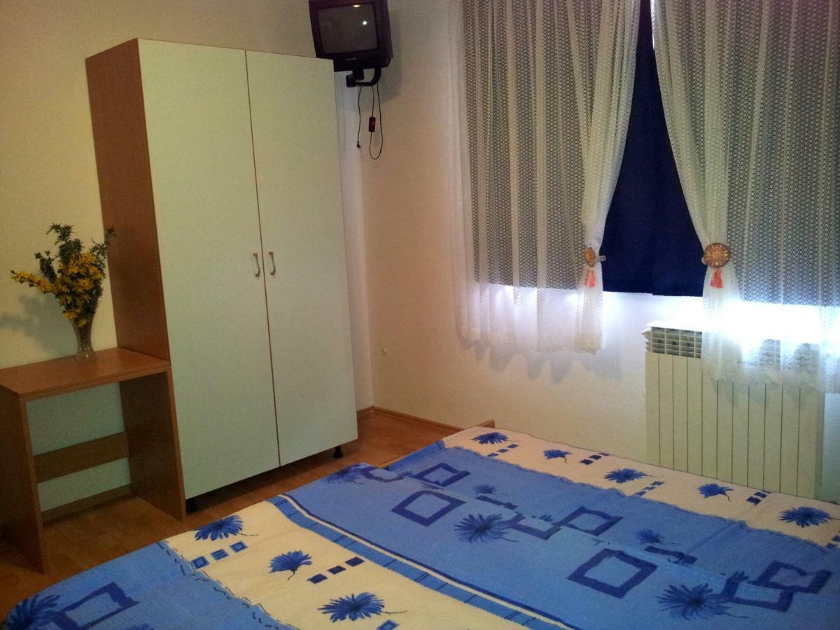 Apartments Ghedas Пореч Экстерьер фото